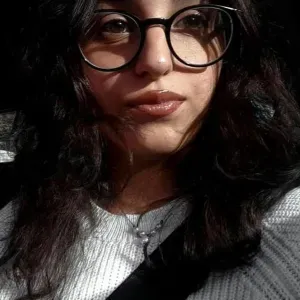 explicadora de inglês/espanhol