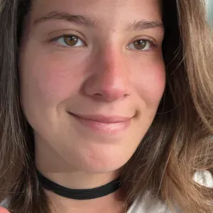 Committed tutor, patient and passionate 