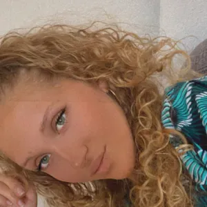 Baby sitter expérimentée au pays basque ! 