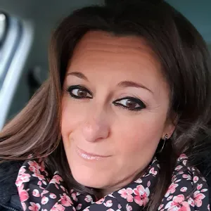 Cerco lavoro come collaboratrice domestica 