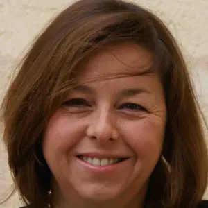 Je cherche une femme de ménage