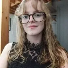 Chat , lapins, poules