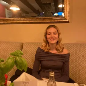 Ervaren babysitter op zoek naar nieuwe gezinnen 