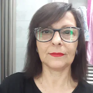 Bebysitter  a lago patria giugliano di napoli 