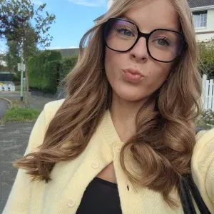 Baby sitter occasionnellement 