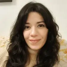 Monitora de tiempo libre y cuidadora de niños