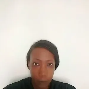 Je recherche une assistante maternelle.