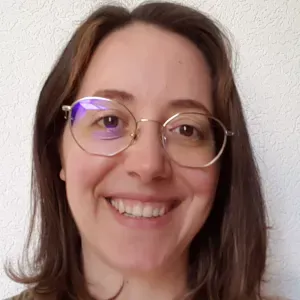 Une nounou attentionnée pour grandir en confiance