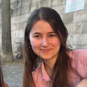 Baby-sitter à Vanves - garde d'enfants 