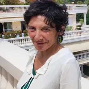 Assistante sociale au service de nos aînée()s 