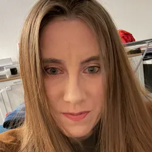 Femme de ménage soigne à  Toulouse 