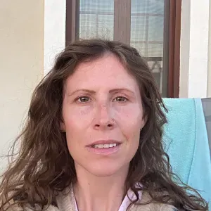 Looking for evening babysitter