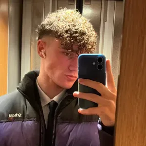 Baby-sitter à Paris disponible le soir 