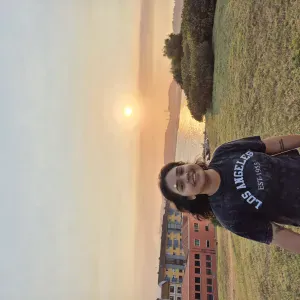 CUIDADORA Y PASEADORA DE ANIMALES EN OVIEDO