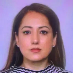 Experienced English & French-Speaking Nanny