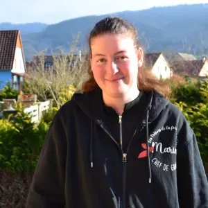 Baby-sitter expérimentée (10 ans d'expérience)