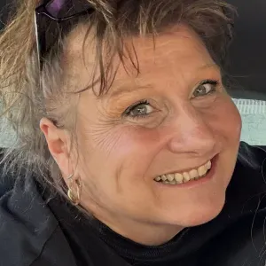 Femme multicasquette  toute main responsable et sérieuse 