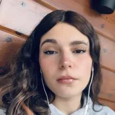 Babysitter em Setúbal, com disponibilidade  