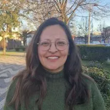 Babysitter com experiência no Barreiro