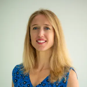 Busco cuidador de gatos en la Moraleja. Alimentar gata