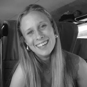 Étudiante en médecine disponible pour du babysitting