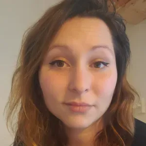 Je recherche une assistante maternelle 