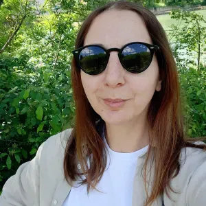 Je chercher boulot jai besoin a travailler