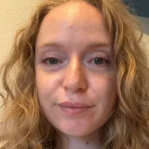 Baby sitter expérimentée âgée de 28ans