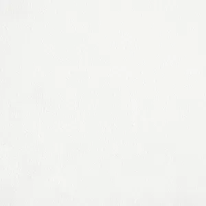 Etudiante a la recherche d'expérience avec les enfants.