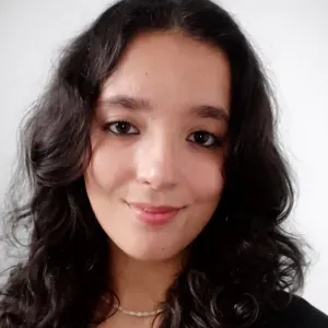 Explicadora dedicada e paciente  