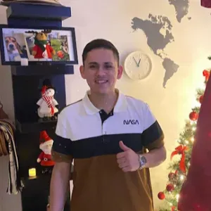 Amoureuse des animaux disponible pour garde et promenades