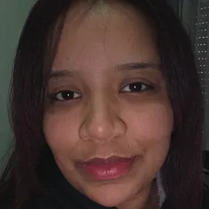 Cuidadora en barcelona responsable y cariñosa