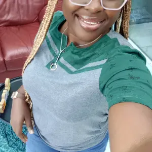 Femme de ménage à domicile disponible à Ninove