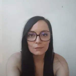 Femme de ménage responsable et méticuleuse sur Lyon