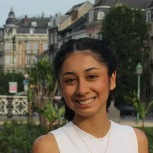 Baby-sitter expérimentée à Bruxelles 