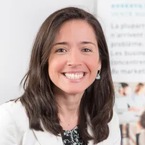 Je recherche une baby-sitter