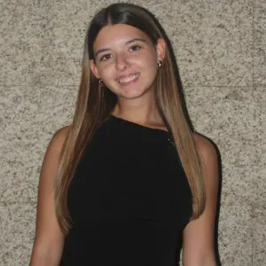 Babyssiter experiente procura emprego