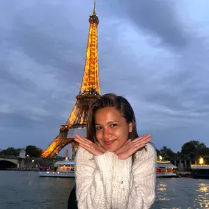 I have experience cleaning the house