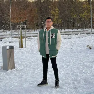 Housekeeper services reposible and honest 