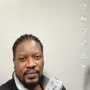 (Baby-sitter amateur à Rennes!)