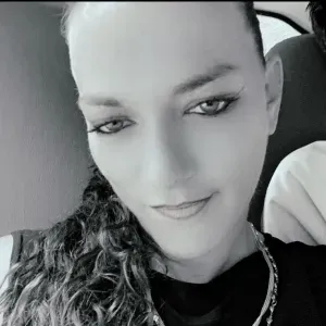 Commis de cuisine depuis 15 ans et femme de menage a liege