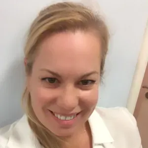 Gouvernante d'enfants experimentée