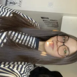 Baby-sitter responsable pour garde d'enfants