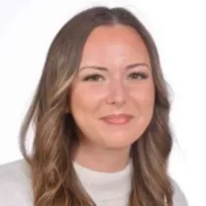 Baby sitter étudiante à pontault combault 