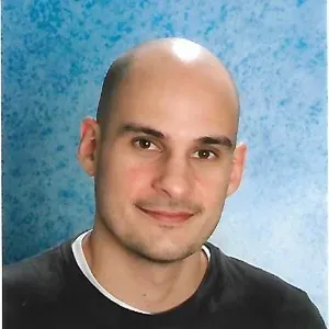 Assistant maternel agréé, diplômé Éveil musical et anglais