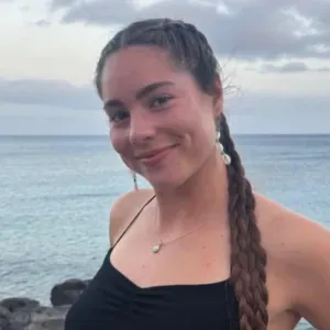 Busco trabajo en Madrid cuidando mascotas