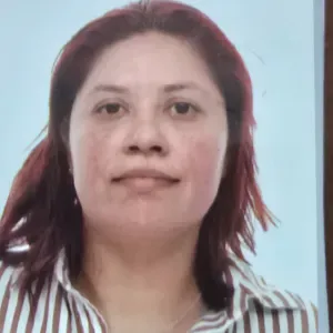 Cuidadora/Sevilla capital interna de noche 