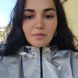 Adetta alle pulizie a Mozzate 