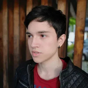 Procuro um petsitter perto de mim