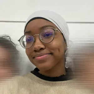 Baby-sitter et Animatrice expérimenter 